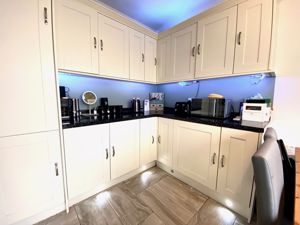 Kitchen/Diner- click for photo gallery